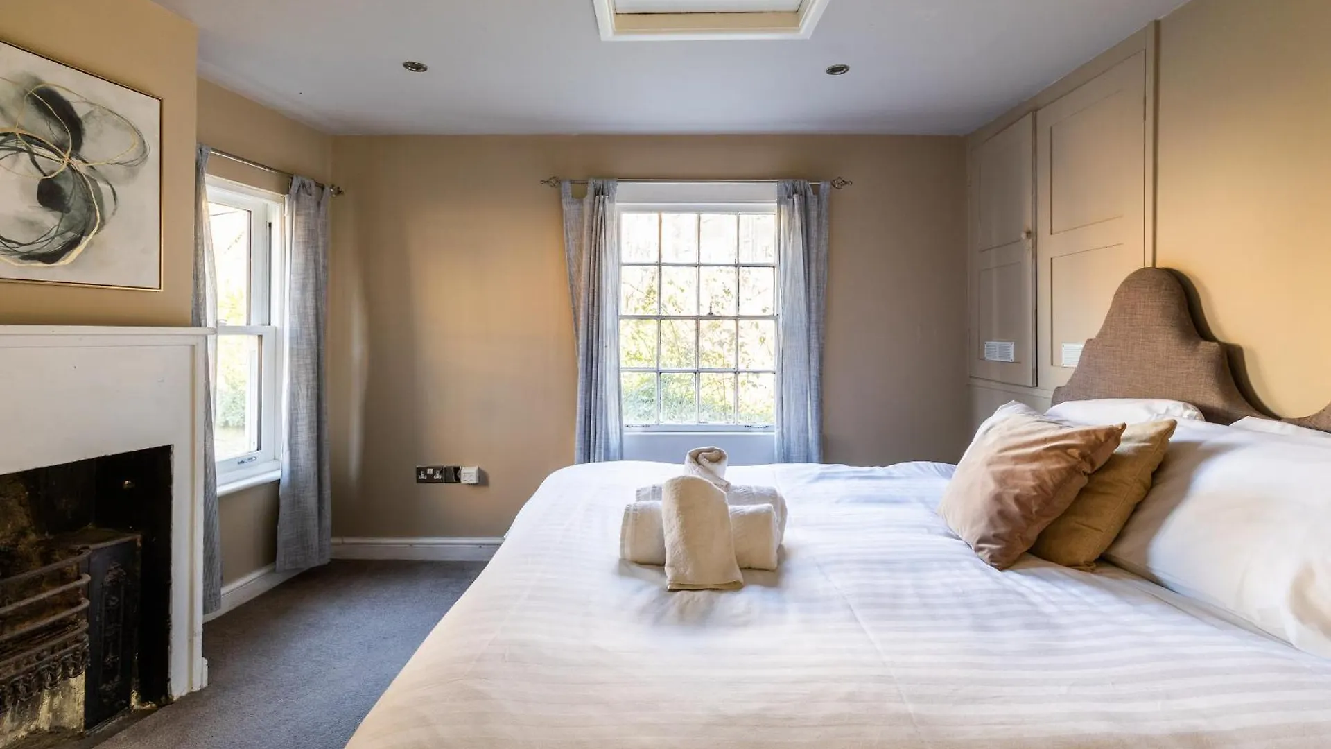 Hidden Central Cottage Retreat Bath Apartment